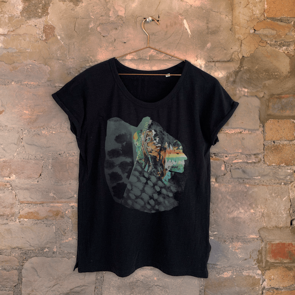 FLOATING ON A MOMENT - Women’s スクープネックTシャツ